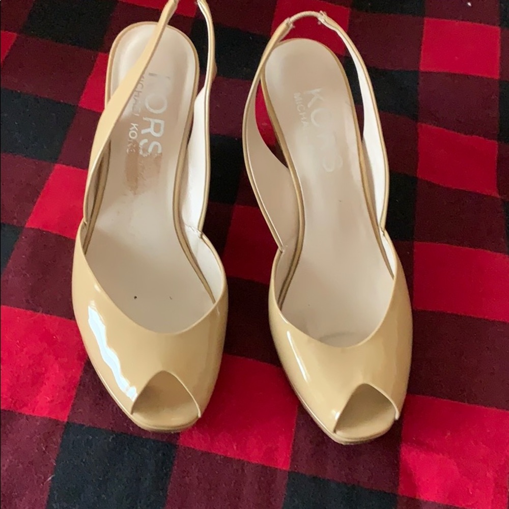 peep toe sling back